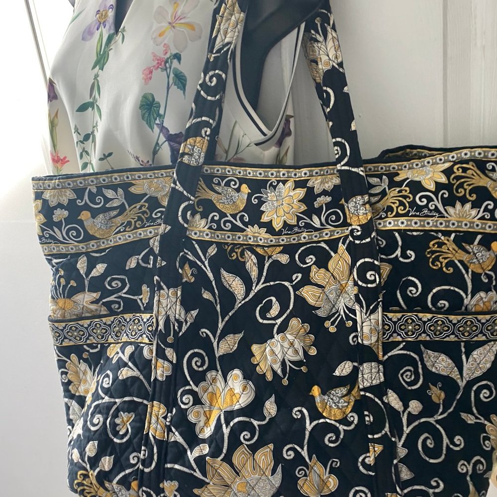Vera Bradley Black/Golden Quilted Large Travel Bag - Picture 7 of 11